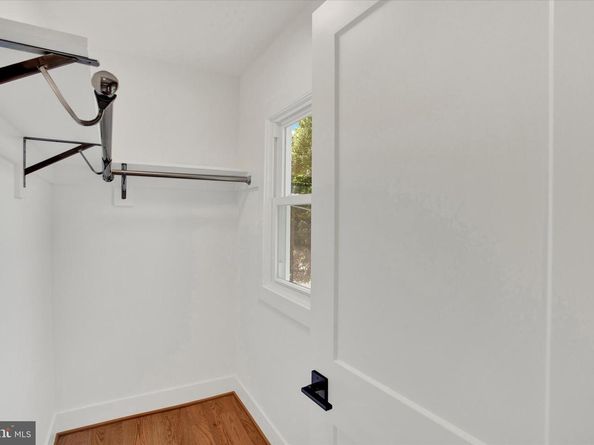 2054 34TH Street SE, Washington DC 20020