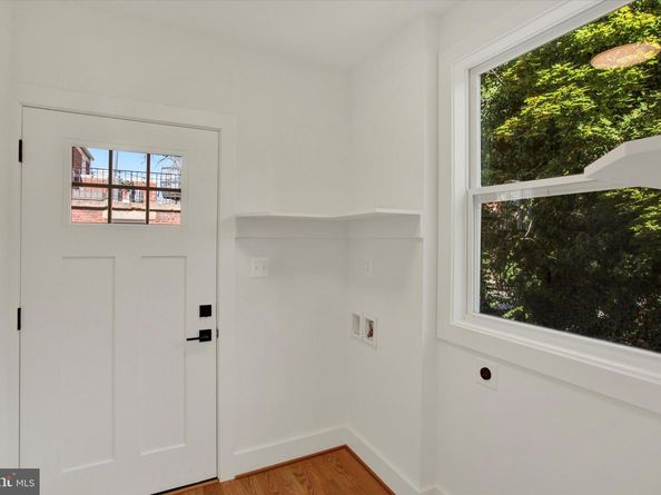2054 34TH Street SE, Washington DC 20020