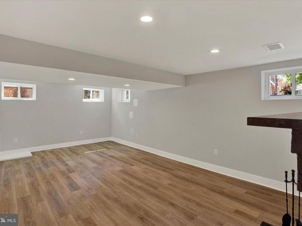 2054 34TH Street SE, Washington DC 20020
