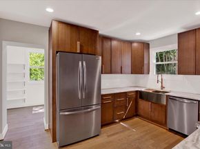 2054 34TH Street SE, Washington DC 20020