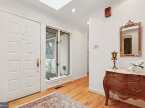 6 Steeplechase Lane, Blue Bell PA 19422