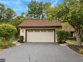 6 Steeplechase Lane, Blue Bell PA 19422