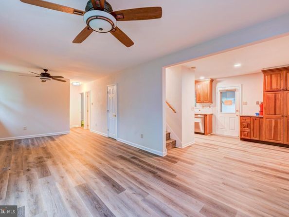 402 Larchwood Avenue, Feasterville Trevose PA 19053