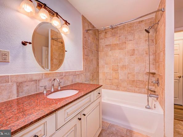 402 Larchwood Avenue, Feasterville Trevose PA 19053