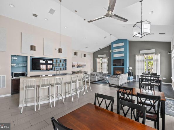 1637 N Van Dorn Street, Alexandria VA 22304