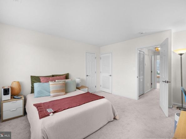 1637 N Van Dorn Street, Alexandria VA 22304