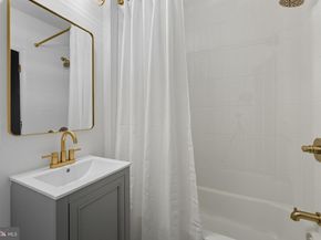 2123 11TH Street NW, Washington DC 20001