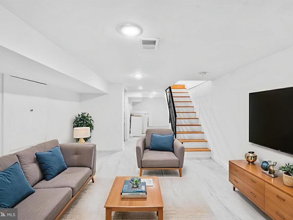 740 Ellsworth Street, Philadelphia PA 19147