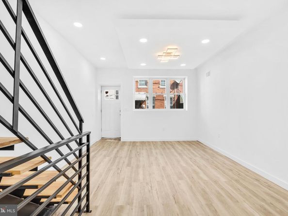 740 Ellsworth Street, Philadelphia PA 19147