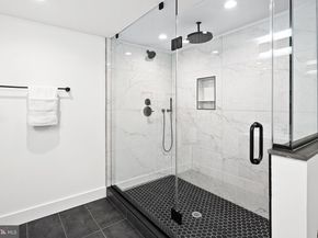 2814 S 9TH Street, Philadelphia PA 19148