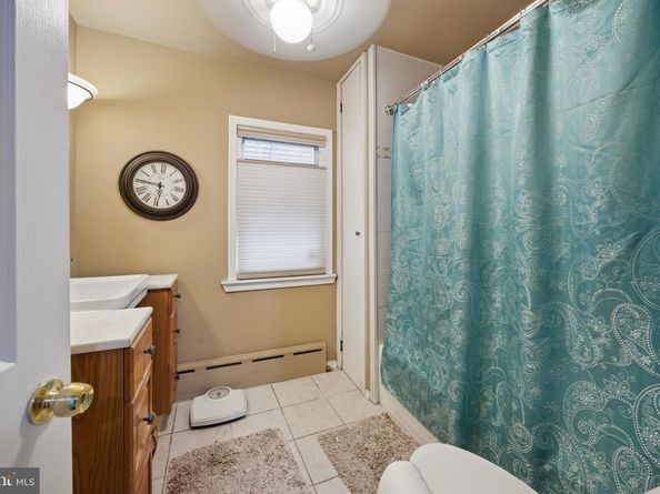 116 Emily Street, Philadelphia PA 19148