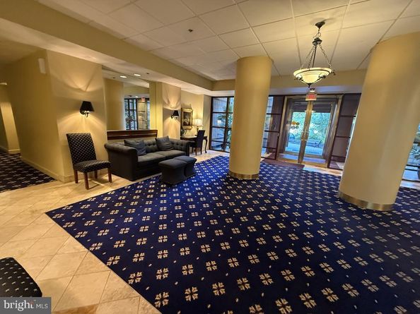 2400 Clarendon Boulevard 606, Arlington VA 22201