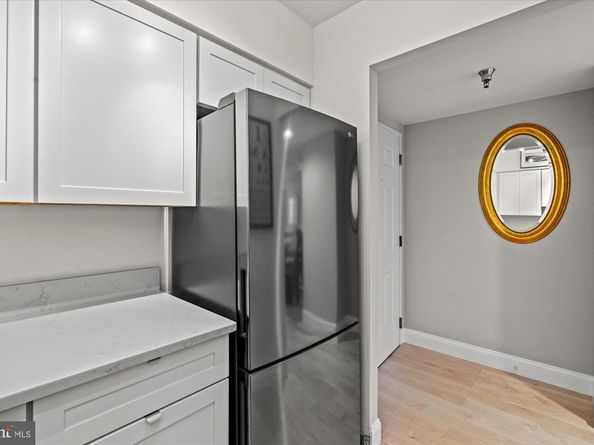 2400 Clarendon Boulevard 606, Arlington VA 22201
