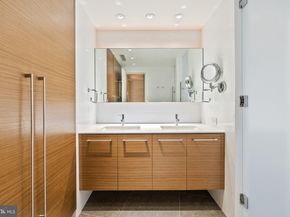 700 New Hampshire Avenue NW 519, Washington DC 20037