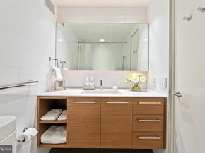 700 New Hampshire Avenue NW 519, Washington DC 20037