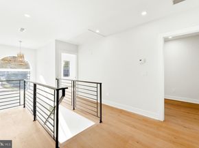 3215 Brookdale Road, Philadelphia PA 19114