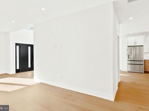 3215 Brookdale Road, Philadelphia PA 19114