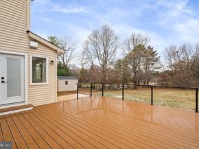 13142 New Parkland Drive, Herndon VA 20171