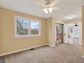 13142 New Parkland Drive, Herndon VA 20171
