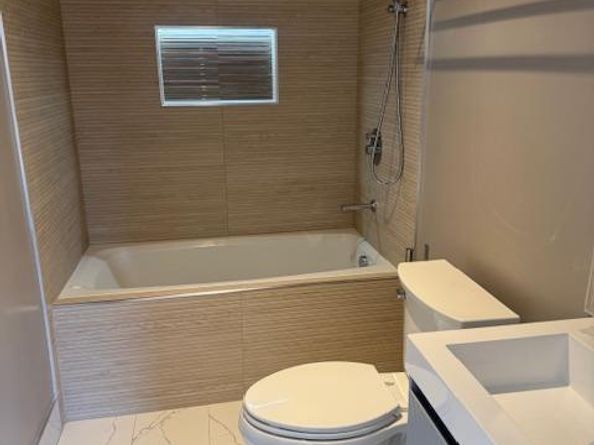 9132 Ayrdale Crescent, Philadelphia PA 19128