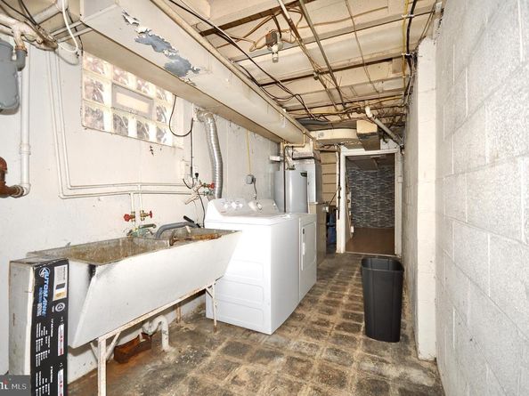 1413 Southampton Road, Philadelphia PA 19116