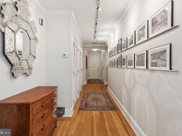 1901 Walnut Street 11E, Philadelphia PA 19103