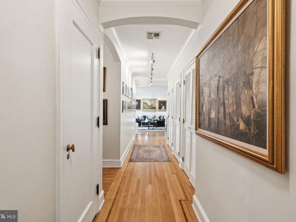 1901 Walnut Street 11E, Philadelphia PA 19103