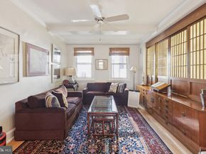 1901 Walnut Street 11E, Philadelphia PA 19103