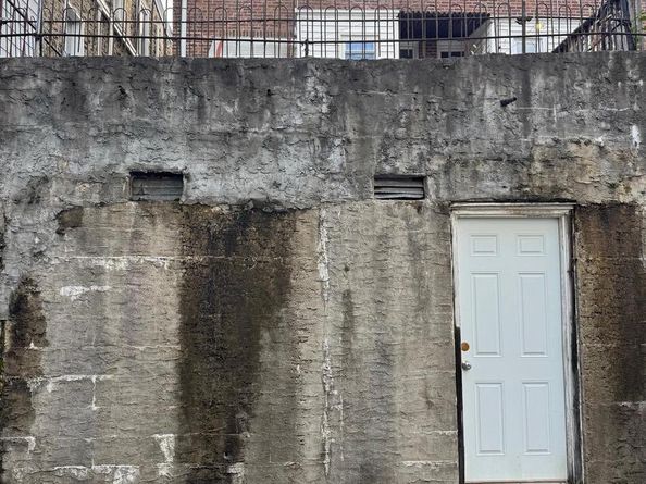 406 Kingsley Street, Philadelphia PA 19128