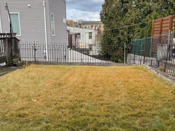 406 Kingsley Street, Philadelphia PA 19128