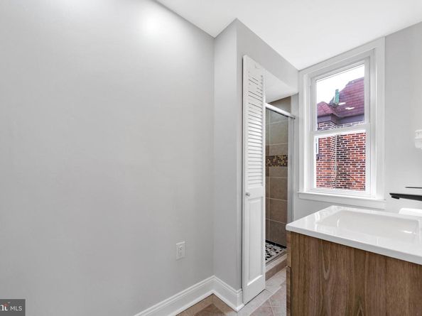 4938 State Road, Drexel Hill PA 19026