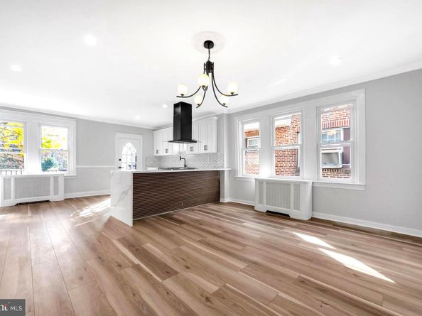 4938 State Road, Drexel Hill PA 19026