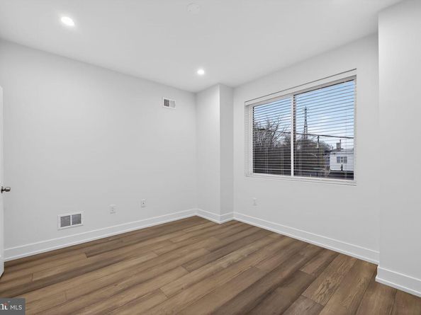 2159 E Birch Street, Philadelphia PA 19134