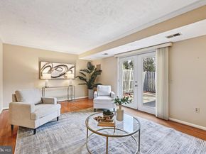 5555 First Statesman Lane, Alexandria VA 22312