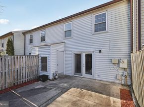 5555 First Statesman Lane, Alexandria VA 22312