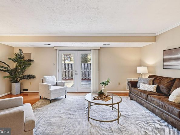 5555 First Statesman Lane, Alexandria VA 22312