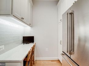 2903 Saintsbury Plz 405, Fairfax VA 22031