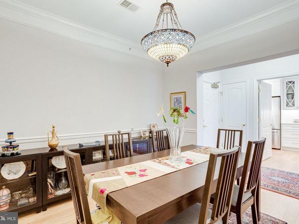 2903 Saintsbury Plz 405, Fairfax VA 22031