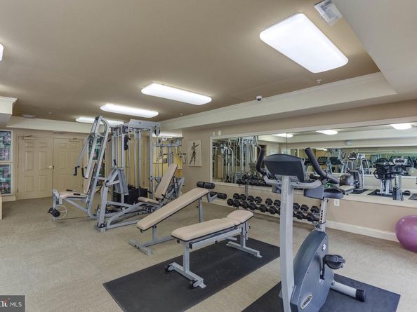 2903 Saintsbury Plz 405, Fairfax VA 22031