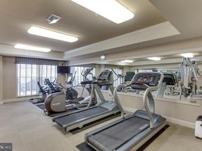 2903 Saintsbury Plz 405, Fairfax VA 22031