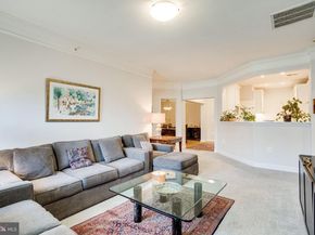 2903 Saintsbury Plz 405, Fairfax VA 22031