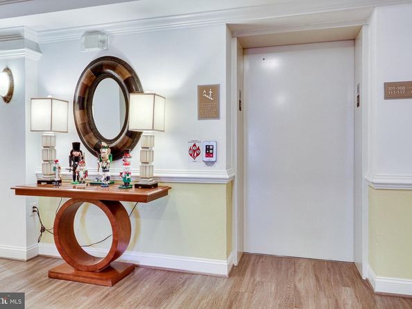 2903 Saintsbury Plz 405, Fairfax VA 22031