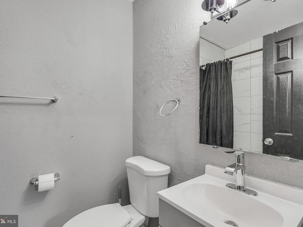 1101 51st Place NE, Washington DC 20019