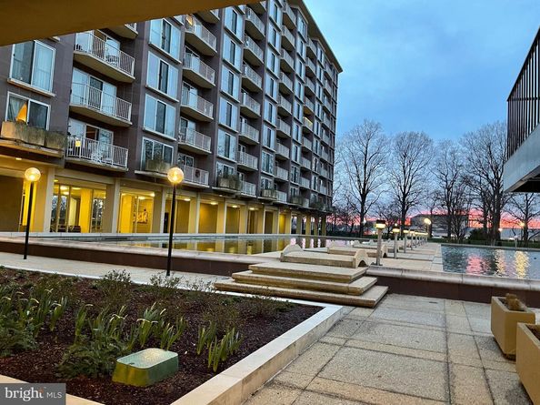 520 N Street SW S618, Washington DC 20024