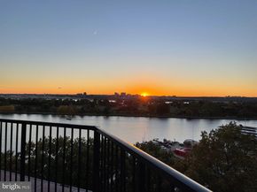 520 N Street SW S618, Washington DC 20024