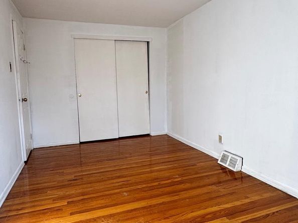 3728 Vader Drive, Philadelphia PA 19154