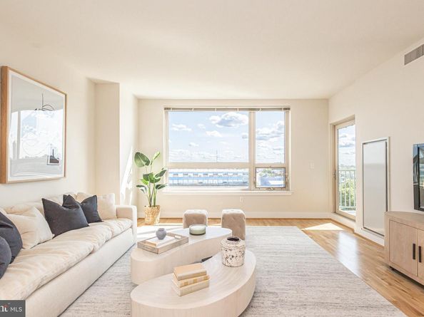 717 S Chris Columbus Boulevard 1506, Philadelphia PA 19147