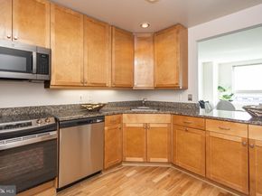 717 S Chris Columbus Boulevard 1506, Philadelphia PA 19147