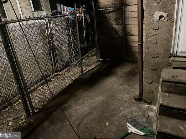 59 N Dearborn Street, Philadelphia PA 19139