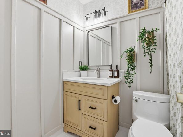 661 N Armistead Street, Alexandria VA 22312